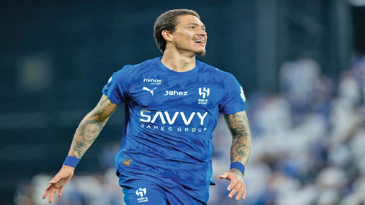 نونيز يقترب من الرحيل عن الهلال وسط ترقب أوروبي