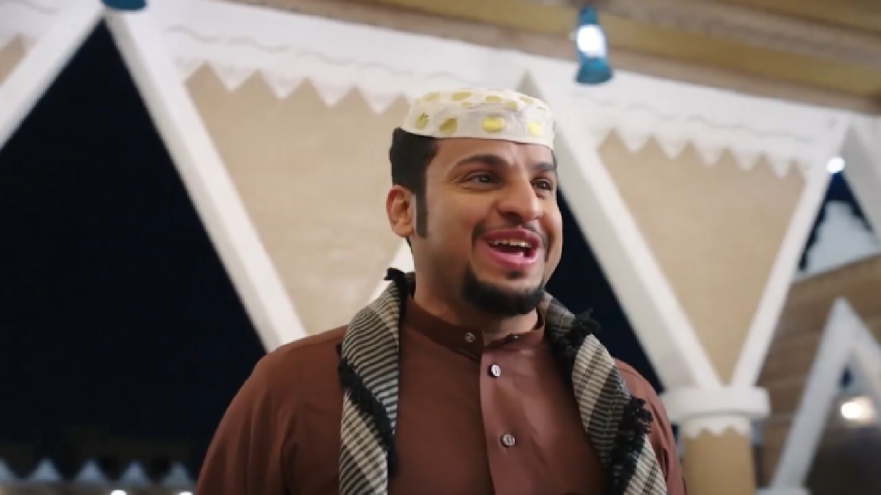 عامر يحيي يوم التأسيس بأغنية وطنية في شباب البومب.. فيديو