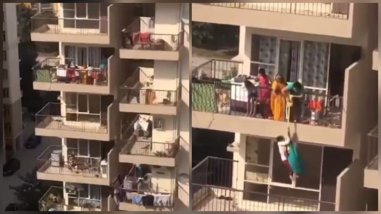 أم هندية تستخدم ابنها لاستعادة ساري سقط من الطابق العاشر.. فيديو