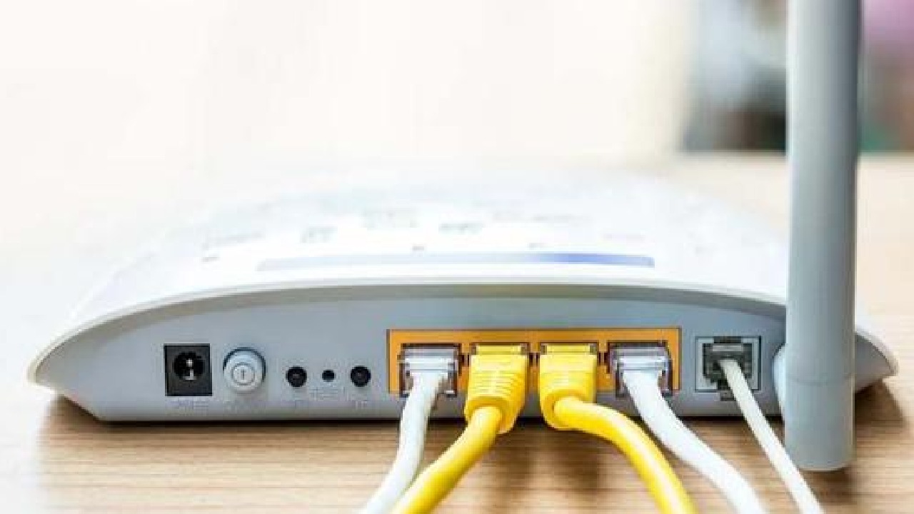 تحذير أمني أمريكي من الراوتر القديمة