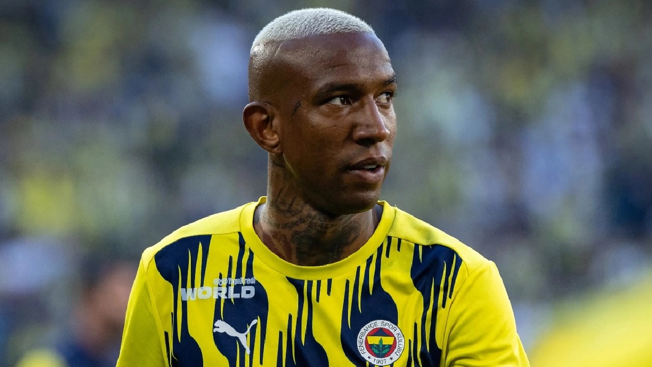 إصابة تاليسكا تبعده 3 أسابيع عن فنربخشة