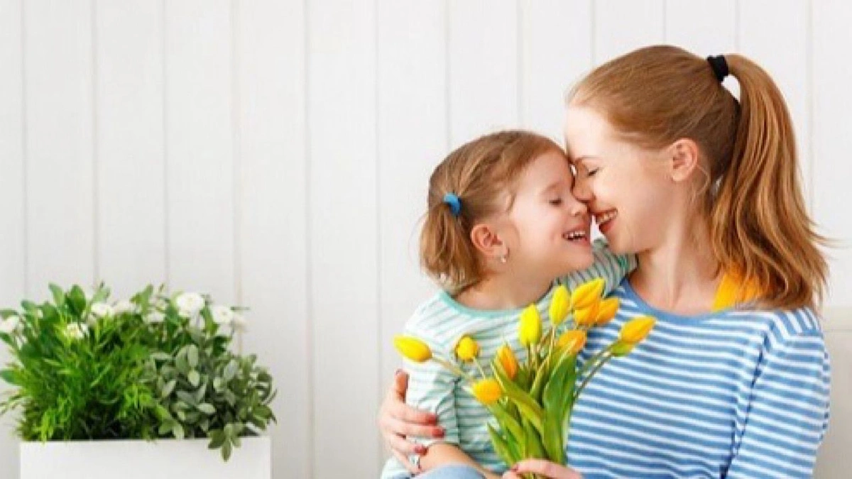 مختصة : التربية الوسطية النموذج الأمثل لبناء طفل سوي .. فيديو