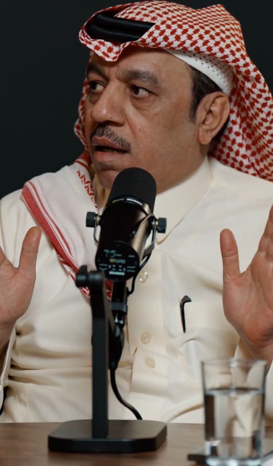 الذايدي ينتقد لاعبي الهلال: خذلان واضح في أهم اللحظات.. فيديو