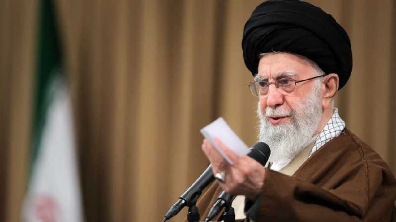 هيئة البث الإسرائيلية: لا نستبعد استهداف خامنئي في الهجوم الإسرائيلي الجديد.. فيديو