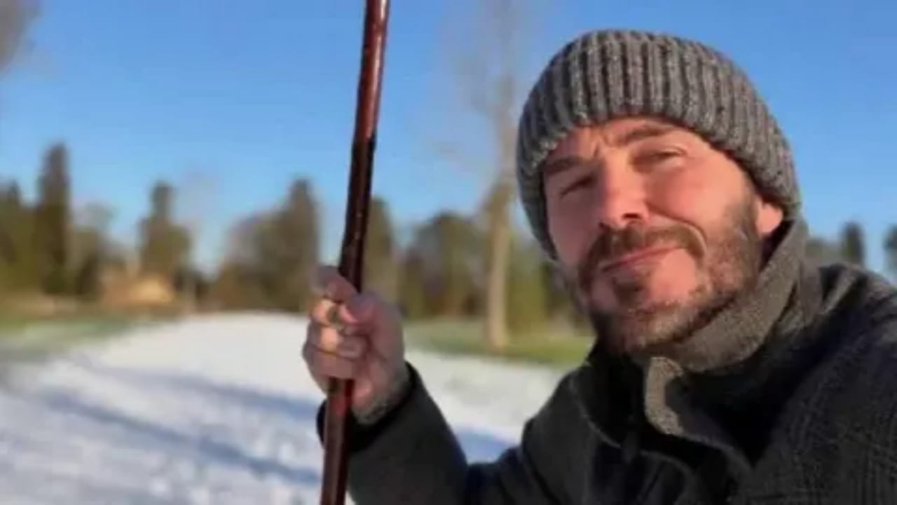 بيكهام يتدخل لمساعدة سيدة تعرضت لحادث تزلج في الألب الفرنسية