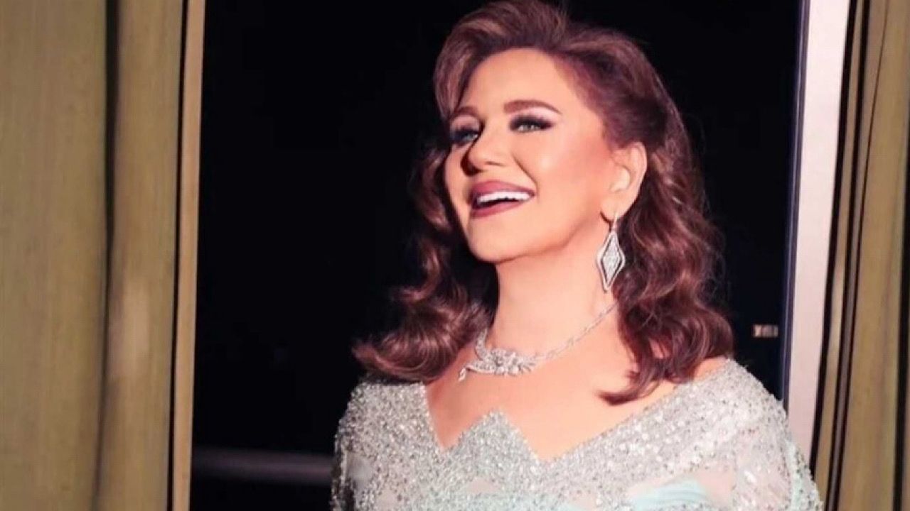 ميادة الحناوي تثير الجدل بظهورها بملامح شبابية مفاجئة