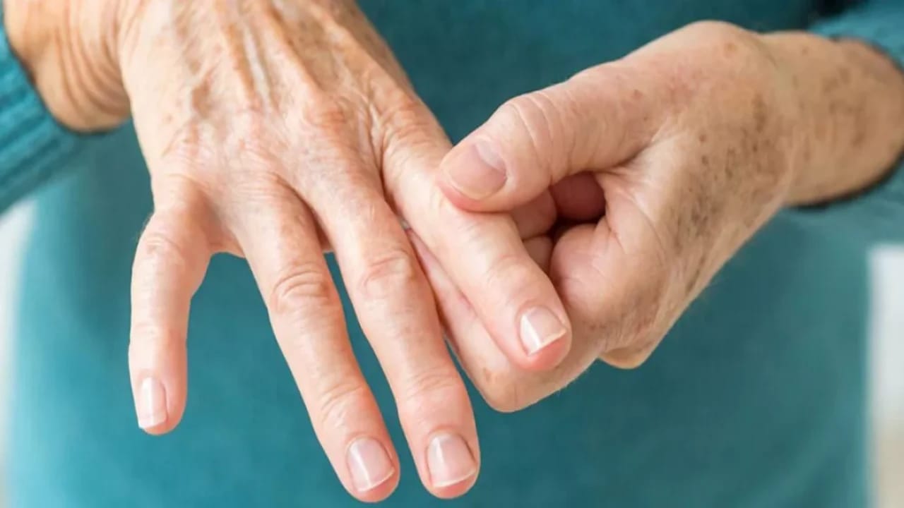 سبب الشعور بالبرد في العظام