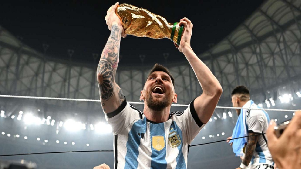 سبب رفض ميسي تمثيل إسبانيا بدلاً من الأرجنتين