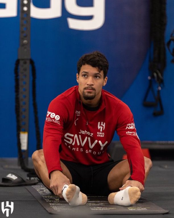 تدريبات استرجاعية لأساسي الهلال قبل لقاء الشباب.. صور