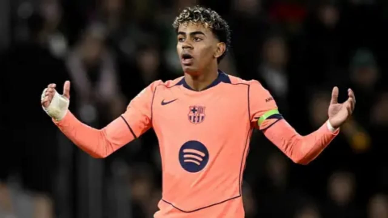 يامال ينفي أي صلة بقضية الاعتداء الجنسي ويطالب بحذف اسمه