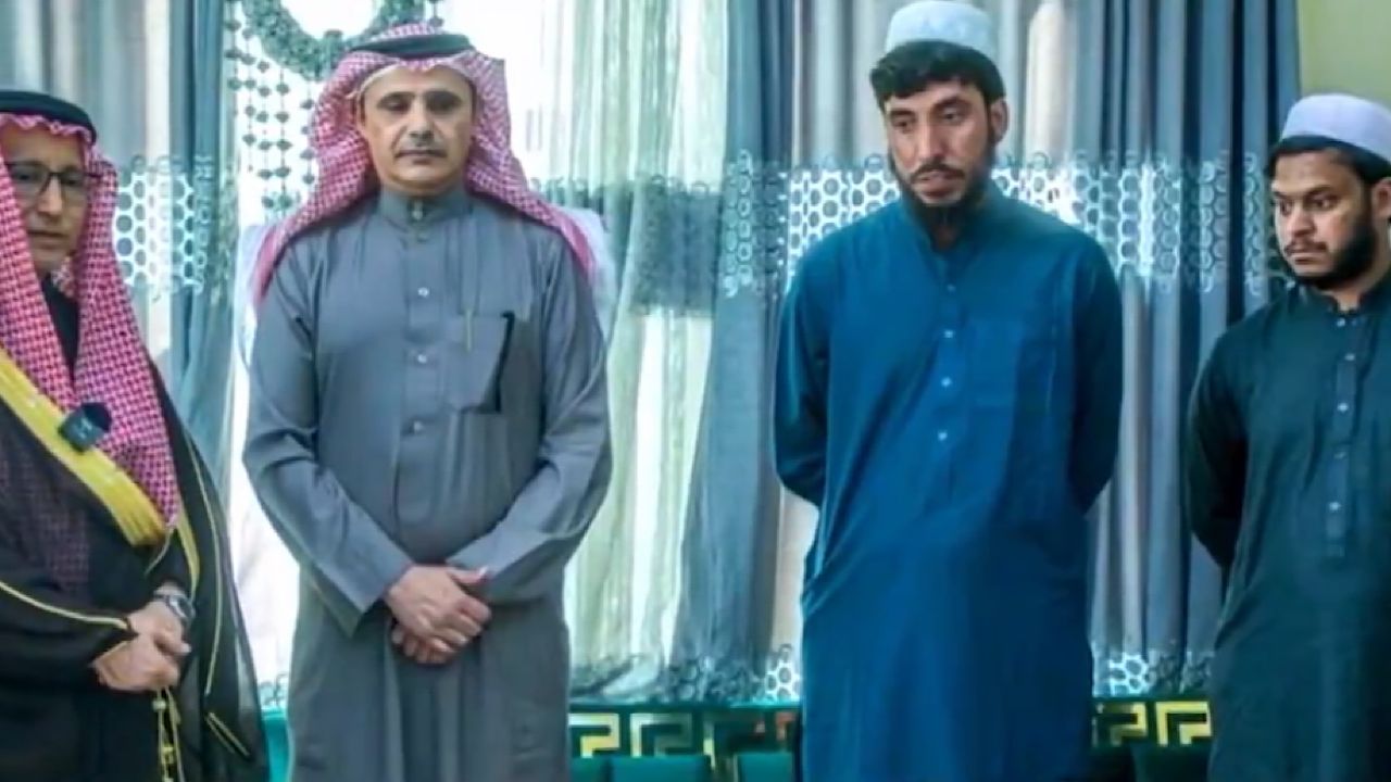 أفغانستان تطلق سراح ثلاثة باكستانيين بوساطة سعودية .. فيديو