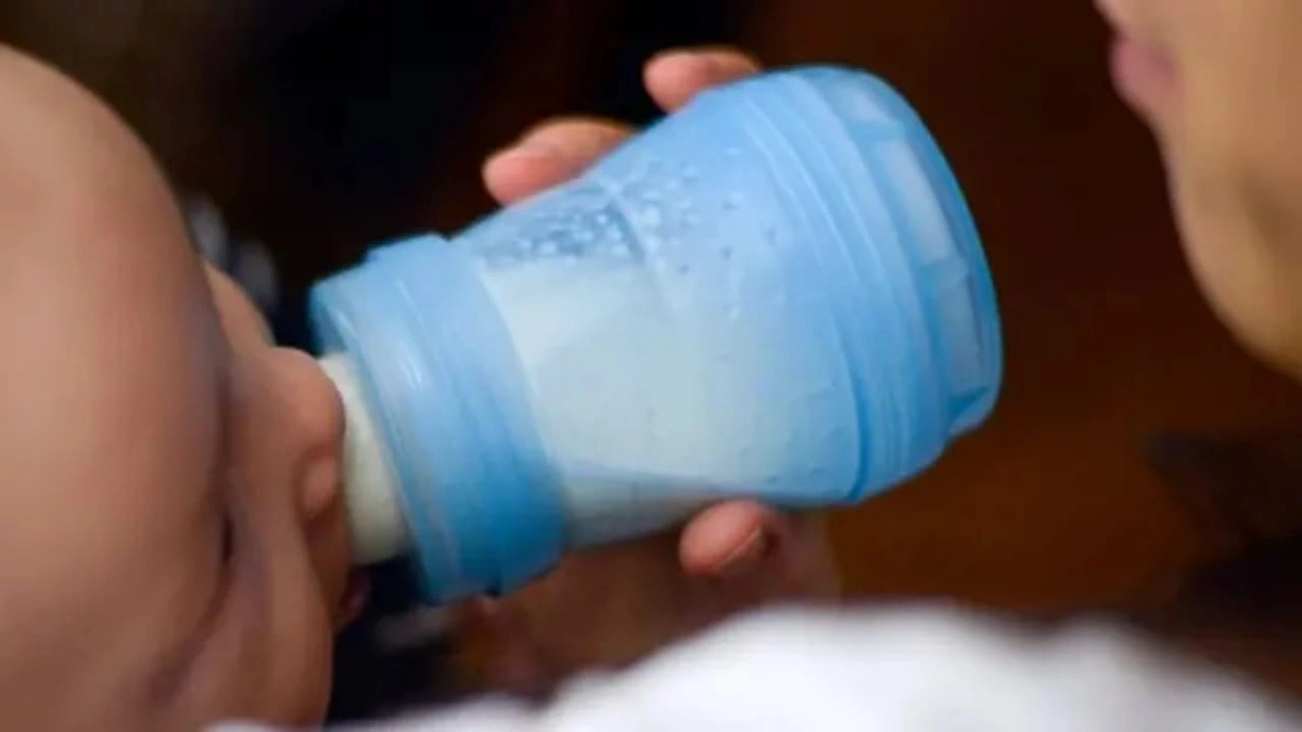 وفاة رضيع ثالث في فرنسا بسبب حليب ملوث