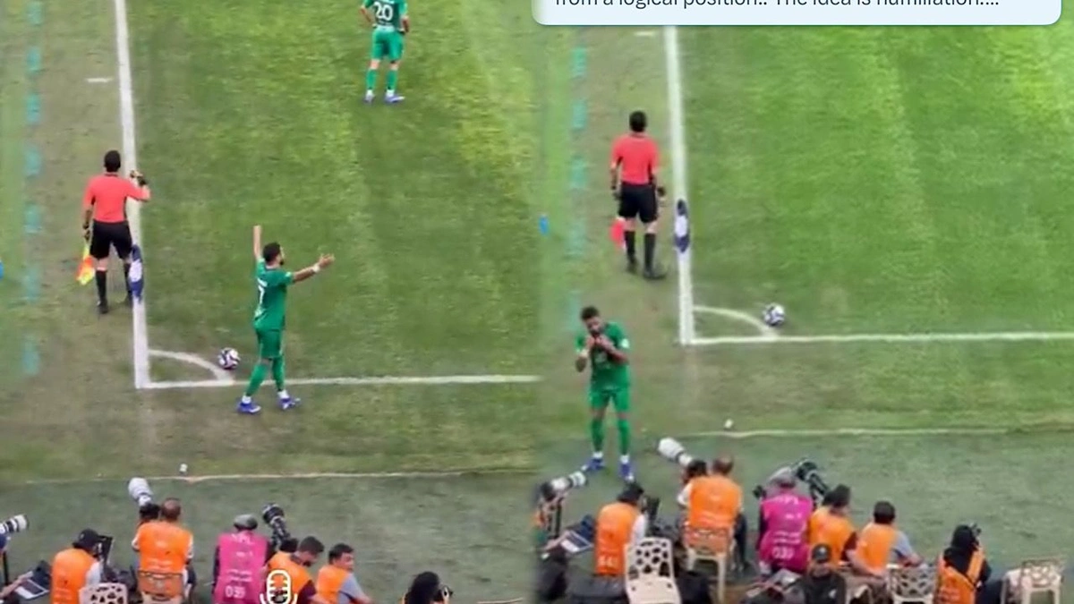 رياض محرز يرد على مشجع طلب قميصه: أفصخ يعني؟..فيديو