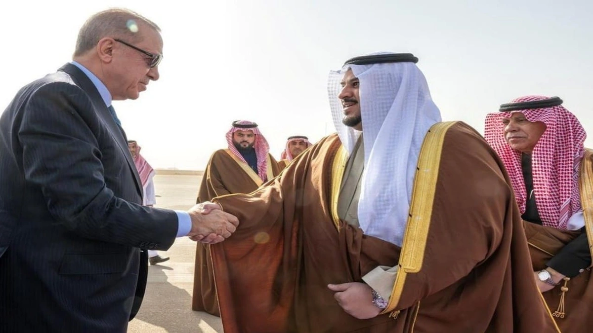 الرئيس التركي يغادر الرياض.. صور