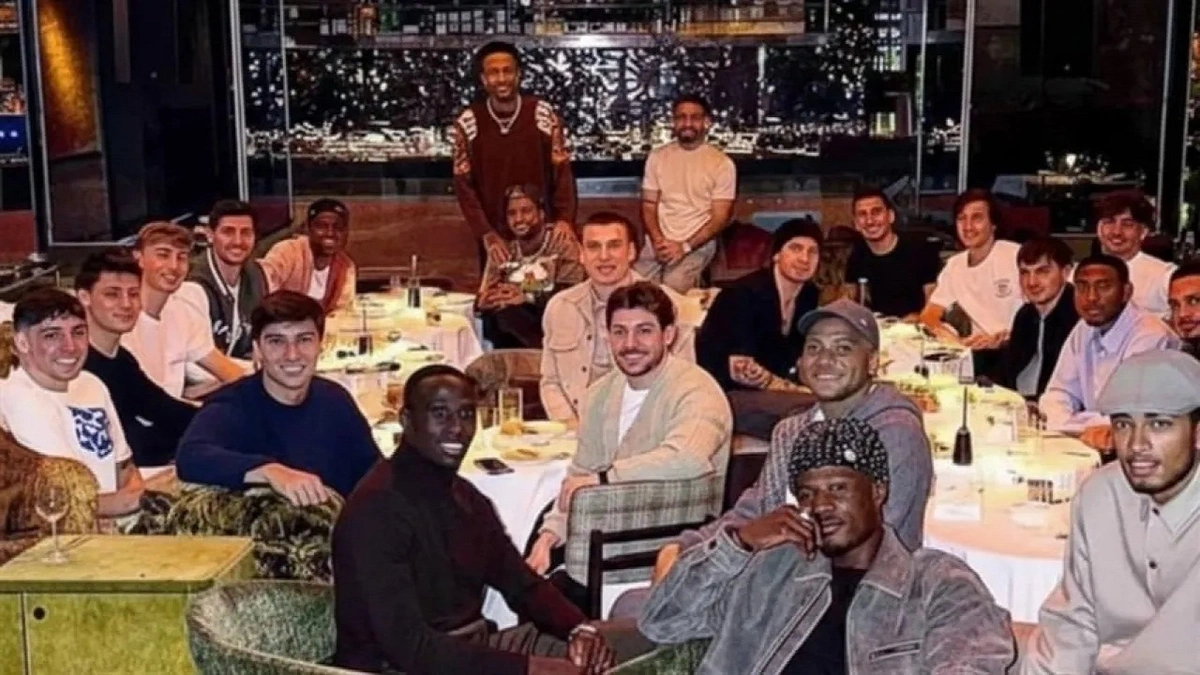 رقم فلكي لفاتورة عشاء لاعبي ريال مدريد في مطعم شهير