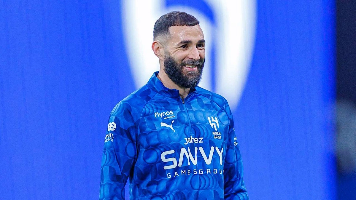 الحنيان والبكيري يكشفان تفاصيل عقد كريم بنزيما مع الهلال .. فيديو