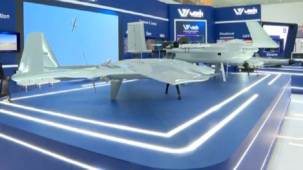 طائرات سعودية محلية الصنع تبرز بمعرض الدفاع العالمي.. فيديو