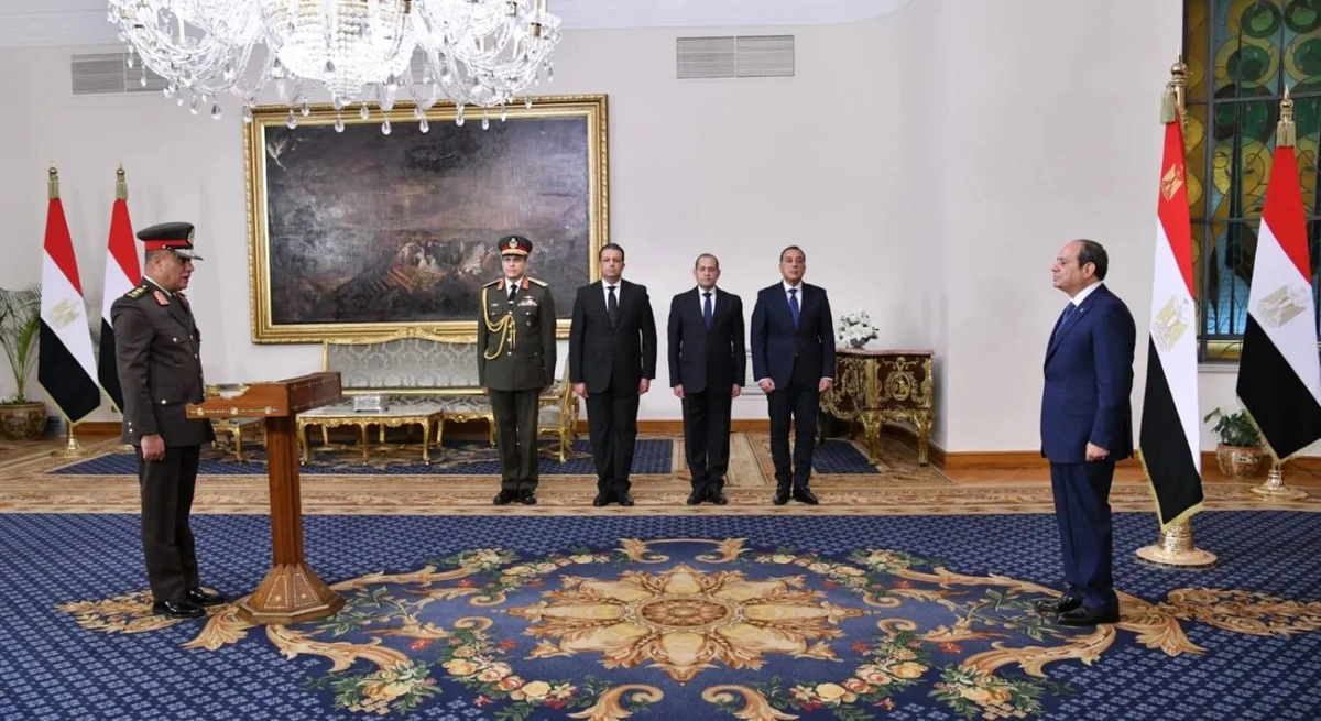 تعيين أشرف زاهر وزيرًا جديدًا للدفاع في مصر