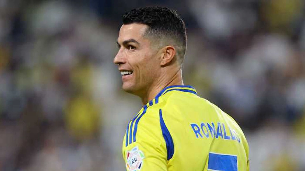 بتال القوس بعد انتهاء أزمة رونالدو: فعليا هو رئيس النصر وحامي حماه