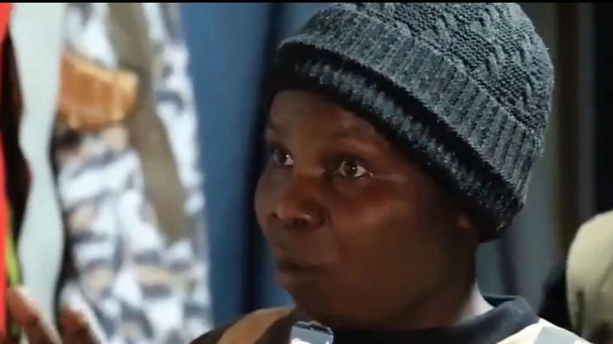 قاتلة الفنانة هدى شعراوي تمثل الجريمة وتكشف دوافعها للقتل.. فيديو