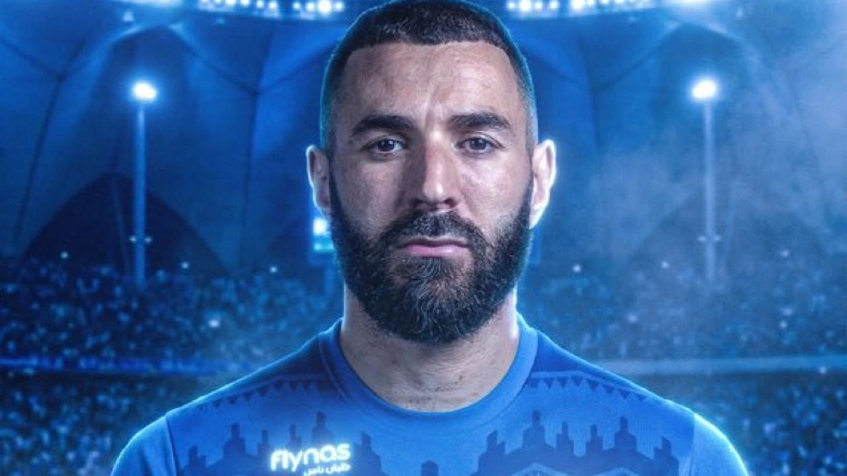 الهلال يحسم التعاقد مع بنزيما