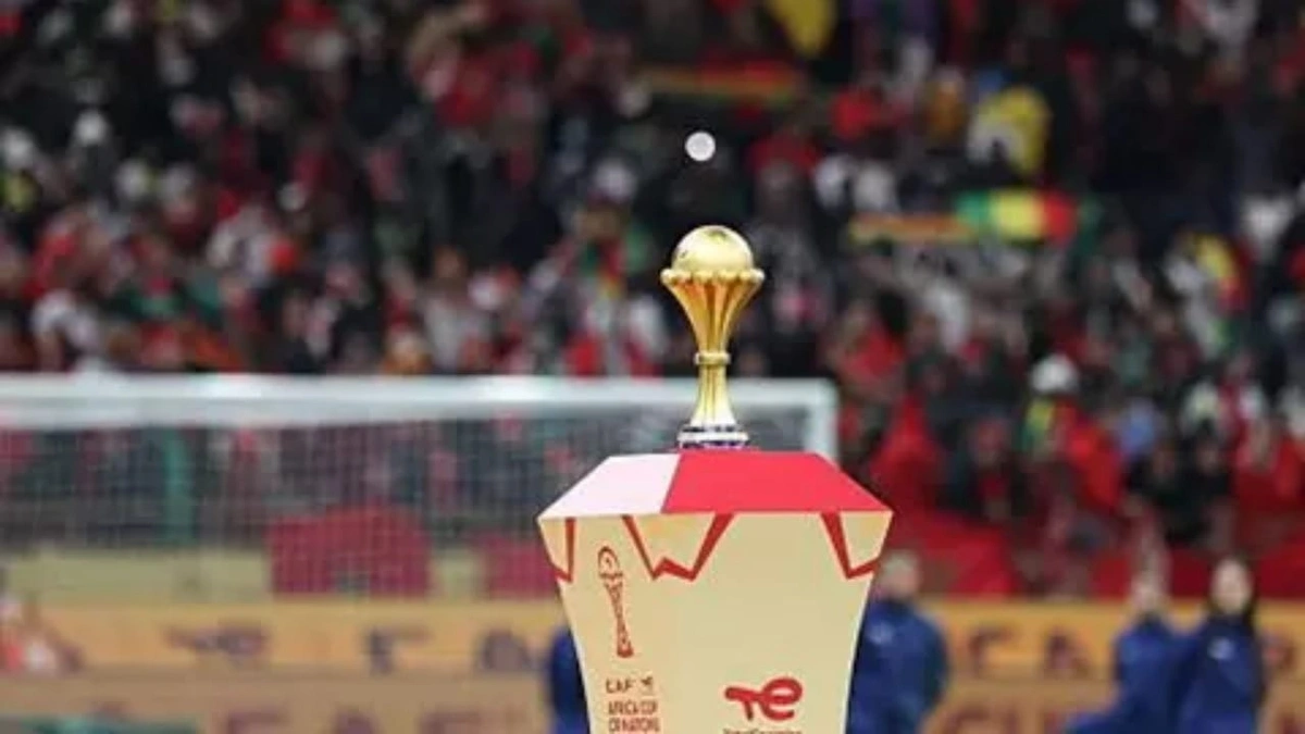 رئيس كاف يكشف حقيقة تأجيل أمم أفريقيا 2027