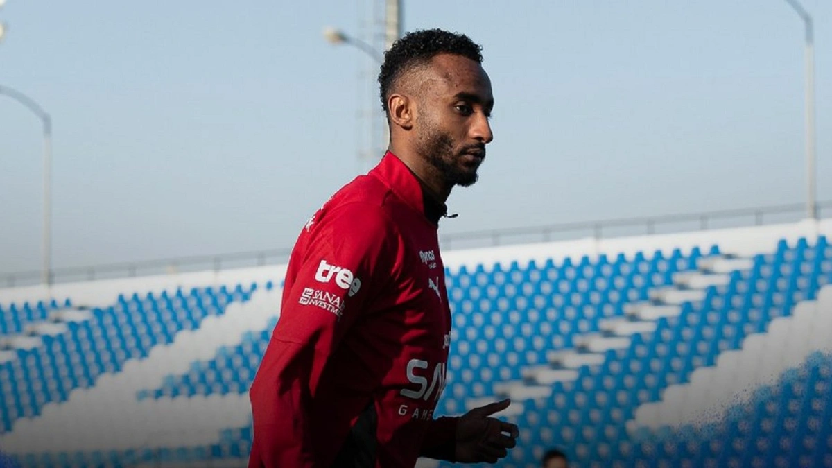 الحربي يشارك في التدريبات وهيرنانديز يتواجد بالعيادة