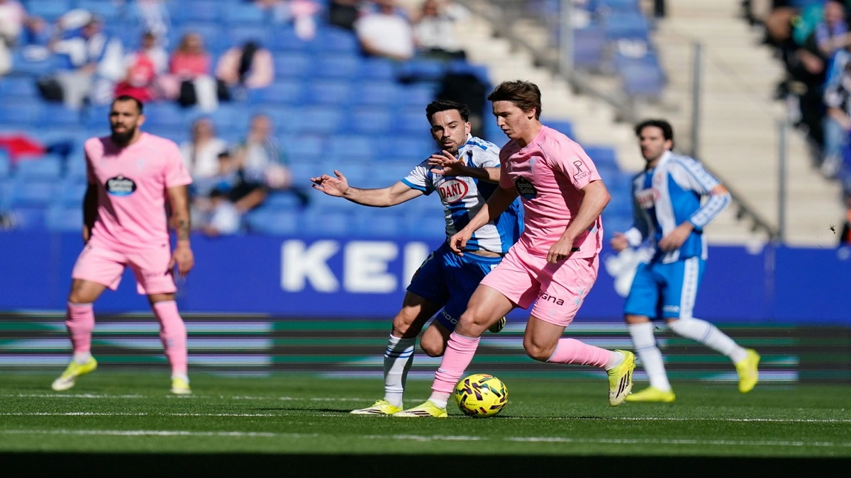 سيلتا فيجو ينجو من الخسارة ويتعادل مع إسبانيول