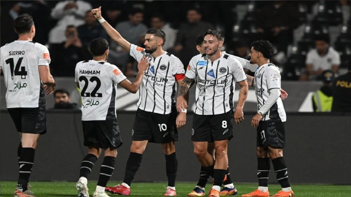 الشباب يواصل انتصاراته ويهزم الفيحاء بهدف نظيف