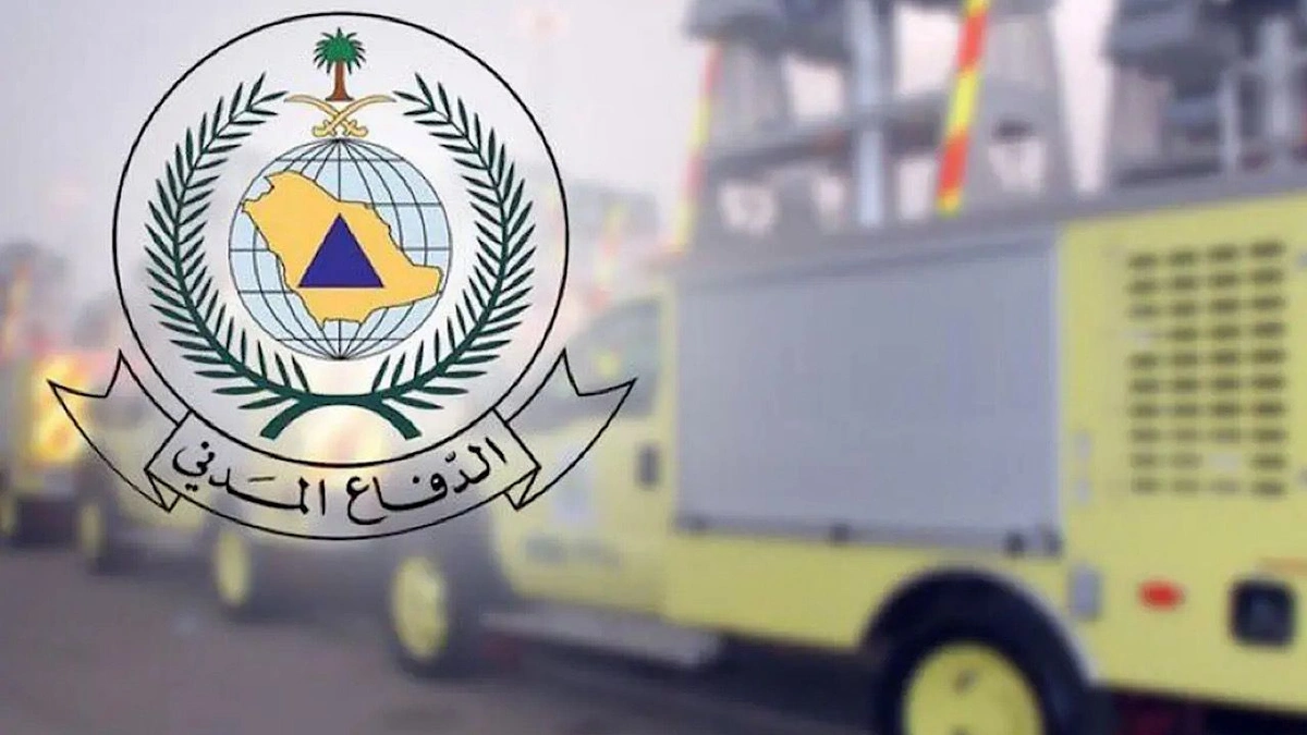 مدني وادي الدواسر يسيطر على حريق اندلع في حافلة متوقفة