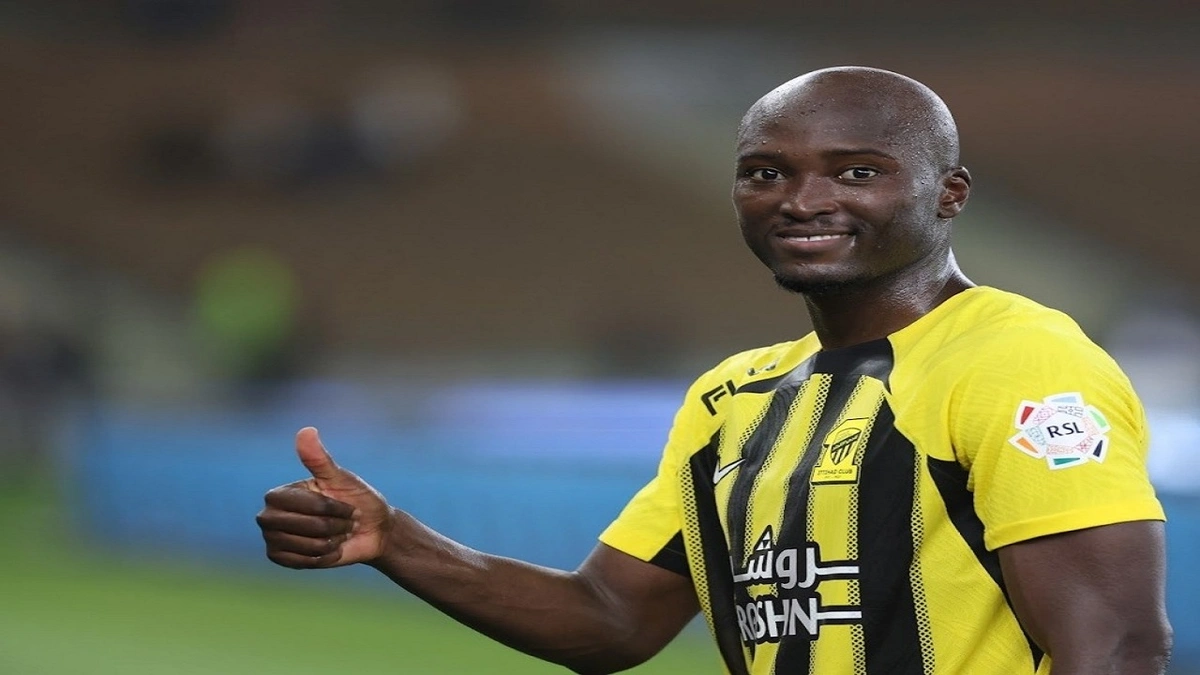 الاتحاد يعلن تمديد عقد مدافعه بيريرا.. فيديو