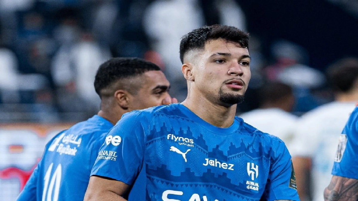 فلامنغو يتراجع عن ضم ماركوس ليوناردو