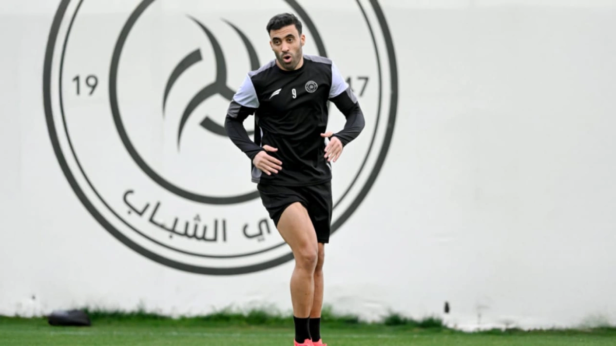 مدرب الشباب يؤجل عودة حمد الله أمام الخلود