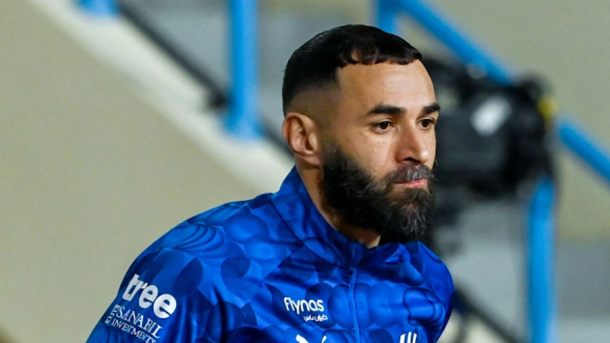 إنزاجي يُجري تغييرات في قائمة الهلال قبل لقاء شباب الأهلي