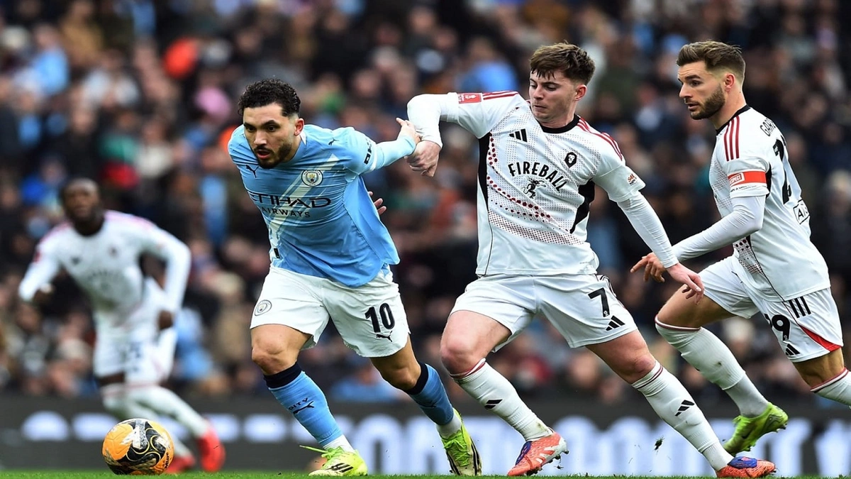 السيتي يعبر سالفورد بثنائية ويتأهل لثمن نهائي كأس الاتحاد