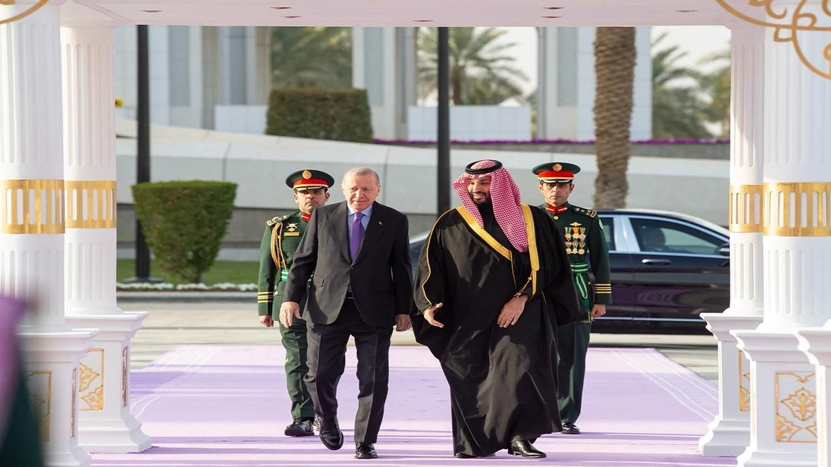 ولي العهد يستقبل أردوغان في قصر اليمامة بالرياض.. فيديو