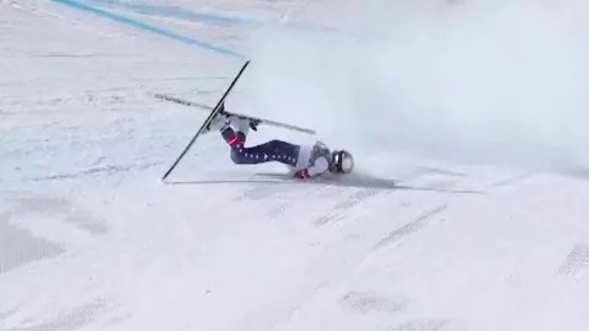 نقل نجمة التزلج الأمريكية ليندسي فون للعناية المركزة