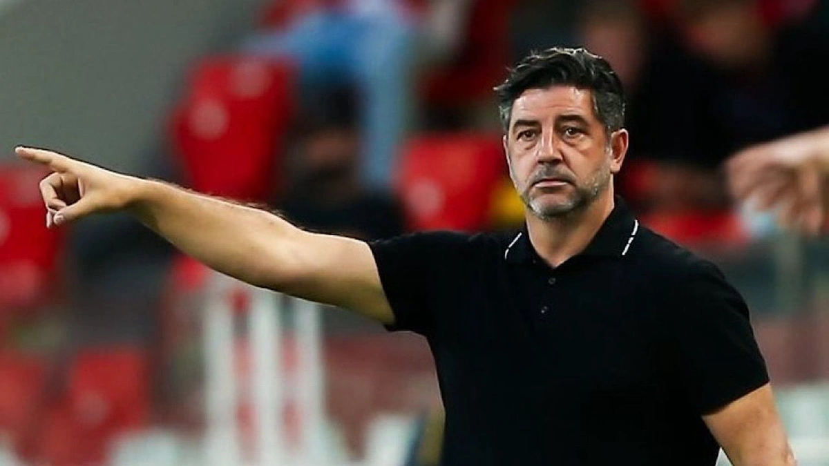 الوصل الإماراتي يعلن التعاقد مع مدرب النصر السابق