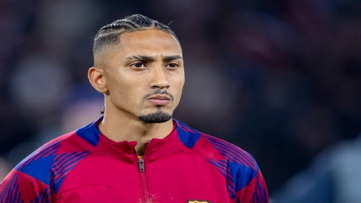 رافينيا يسابق الزمان للحاق بمواجهة أتلتيكو مدريد