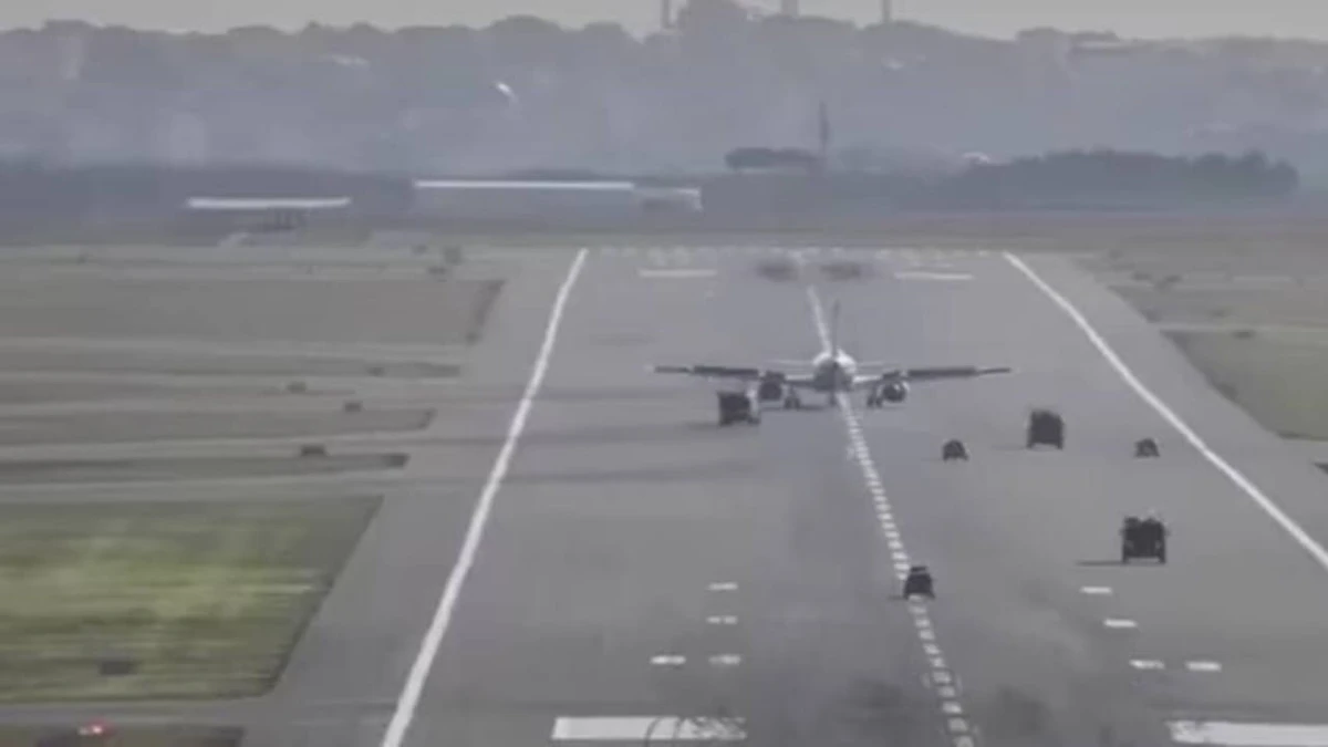 هبوط اضطراري لطائرة مصرية في اسطنبول لسبب خطير.. فيديو