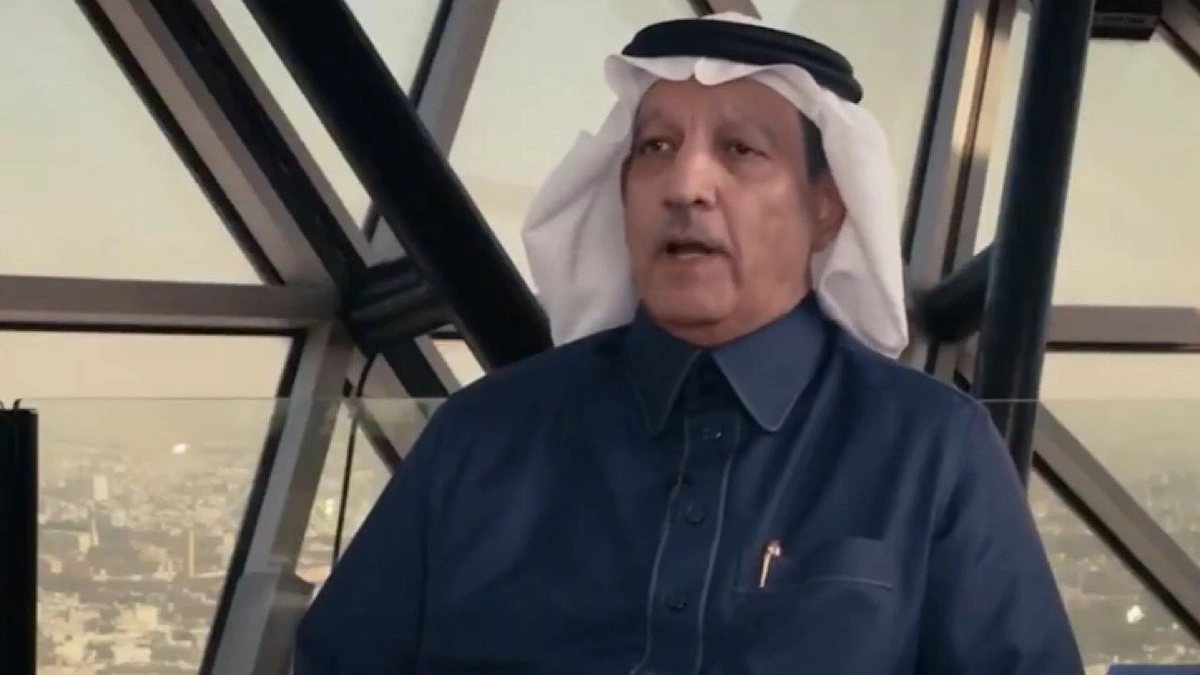 مستشار اقتصادي يوضح كيف يحصل المحتالون على أرقام الجوالات.. فيديو