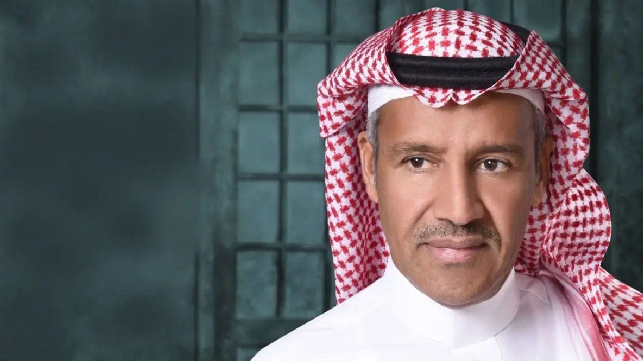 خالد عبدالرحمن: تلقيت اتصالًا من محبوبتي بعد 20 عامًا من الانقطاع وبكيت على أخرى أحببتها.. فيديو