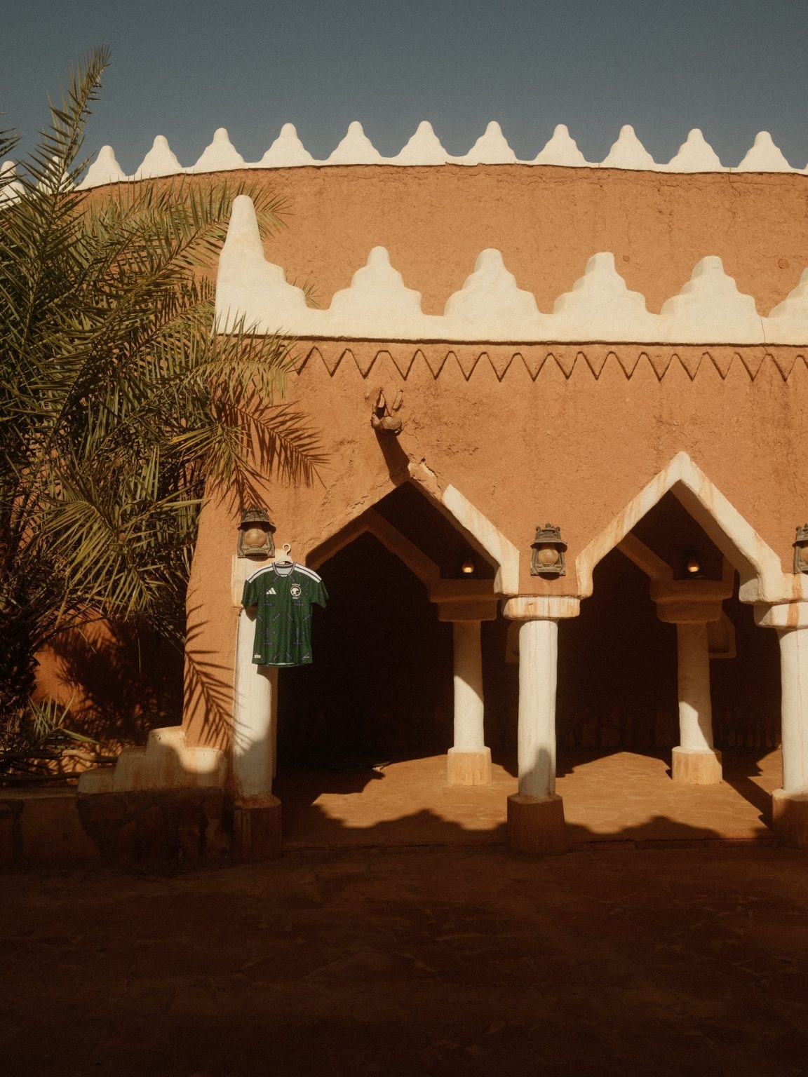 الاتحاد السعودي يكشف عن قميص الأخضر لمونديال 2026.. صور