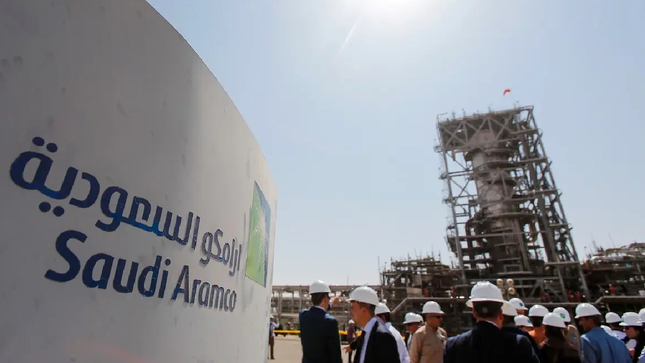 أرامكو يفتح باب التقديم لبرنامجي التدريب الجامعي والمهني