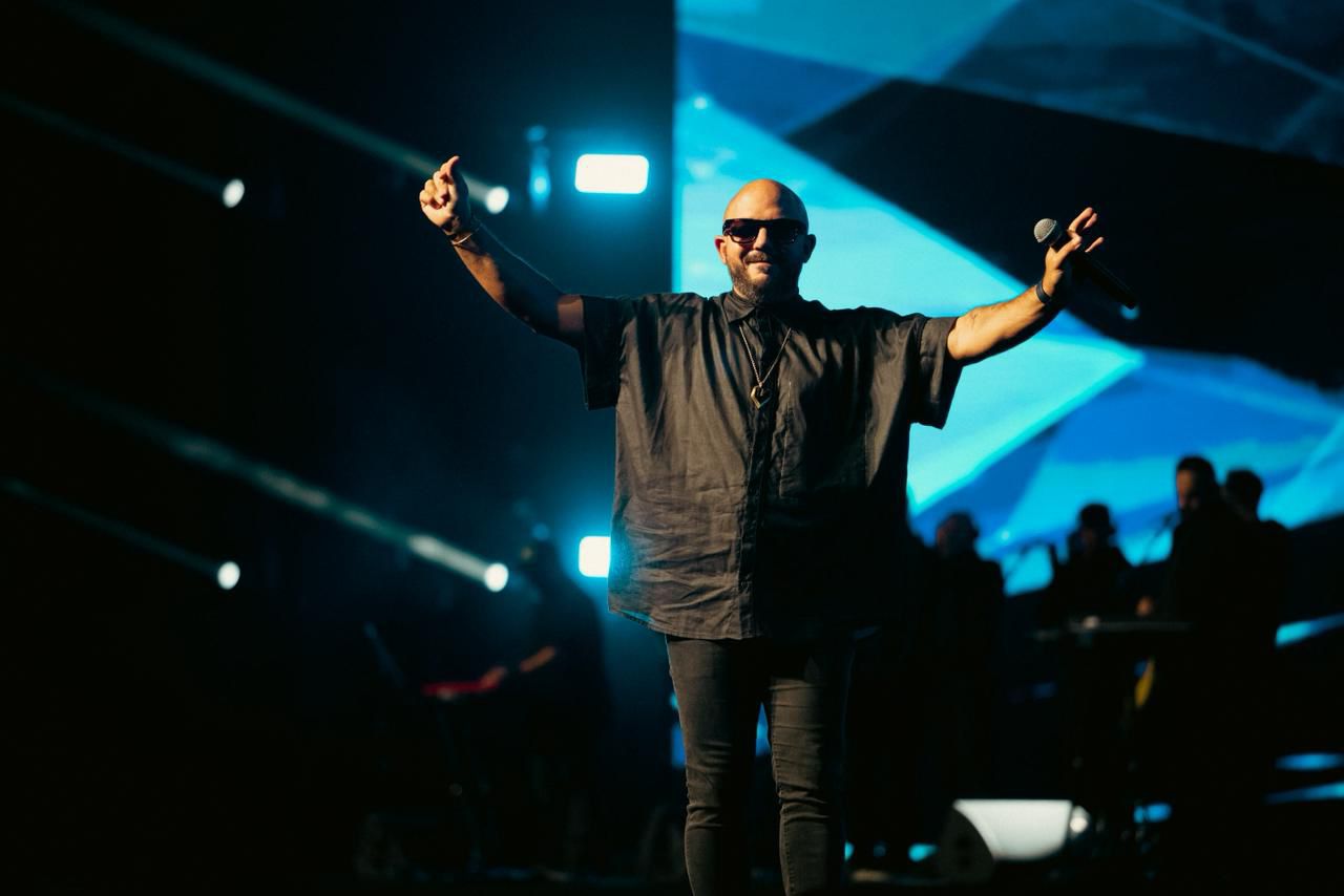 ويجز والعسيلي يختتمان أمسية غنائية شبابية على مسرح عبادي الجوهر أرينا بجدة