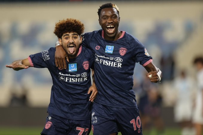 فوز عريض للقادسية والفيحاء والاتفاق والشباب يتعادلان