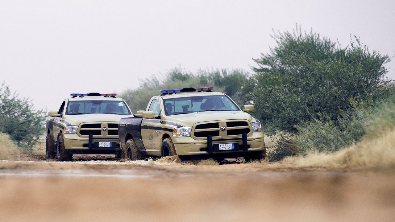 ضبط 8 مقيمين مخالفين لنظام البيئة لاستغلالهم الرواسب في عسير