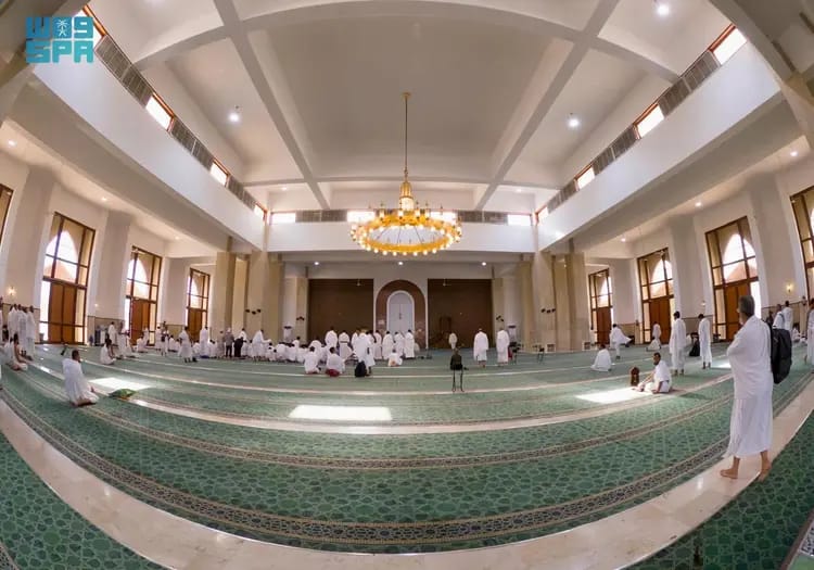 مليونا زائر للمواقيت ومساجد الحل في مكة حتى منتصف رمضان