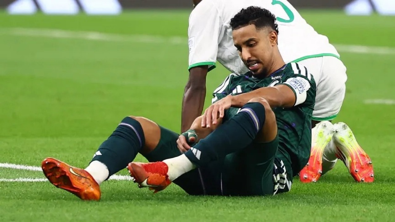 الحريري معلقا على منتقدي سالم الدوسري: جاب لهم إنفصام في الشخصية