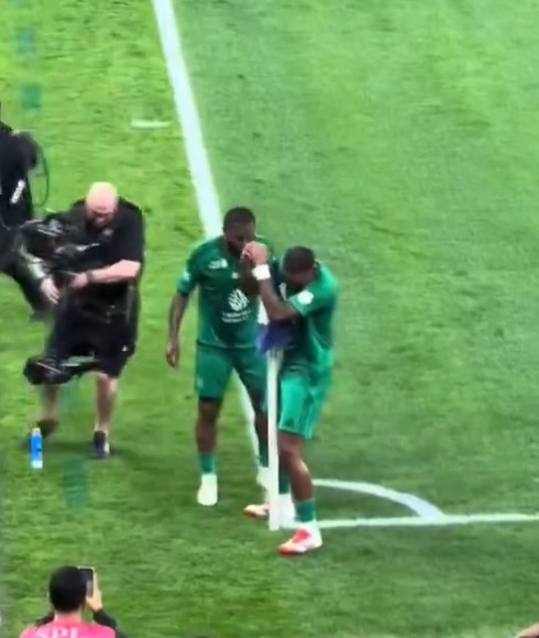 الشهري يكشف الموقف النهائي للجنة الانضباط من احتفالية إيفان توني أمام الاتحاد.. فيديو